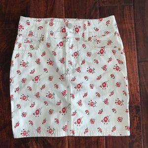 BDG white/red flower denim skirt